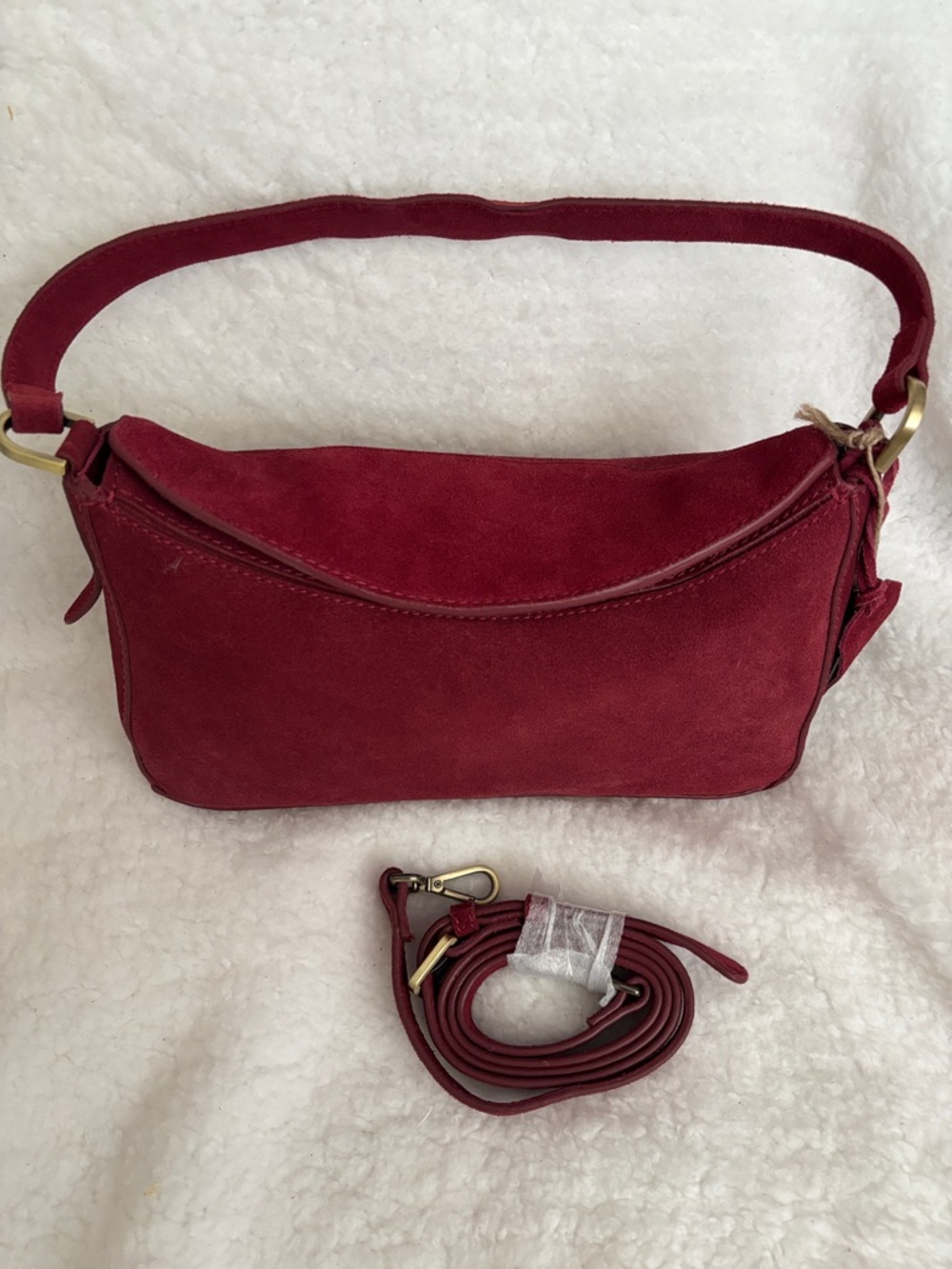 Classic Burgundy Suede Shoulder/Crossbody Bag - Stylish Everyday Carry - Picture 3 of 11